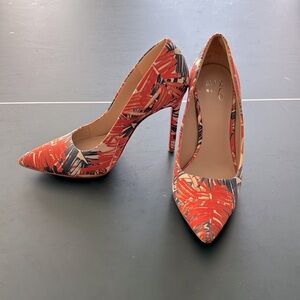 Mix No 6   Size 7   Orange and blue palmetto print heels
